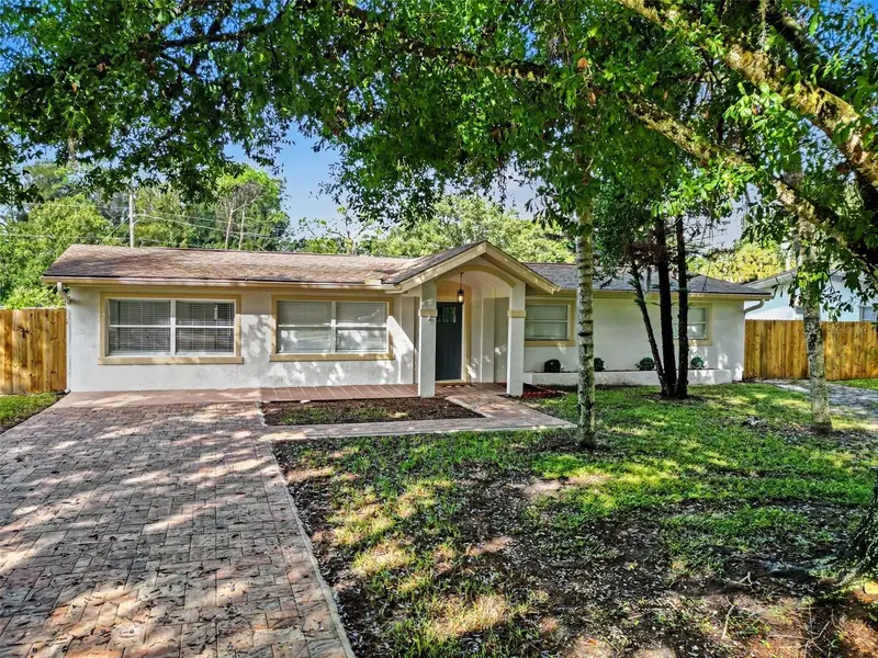 2070 Seminole Blvd, FL