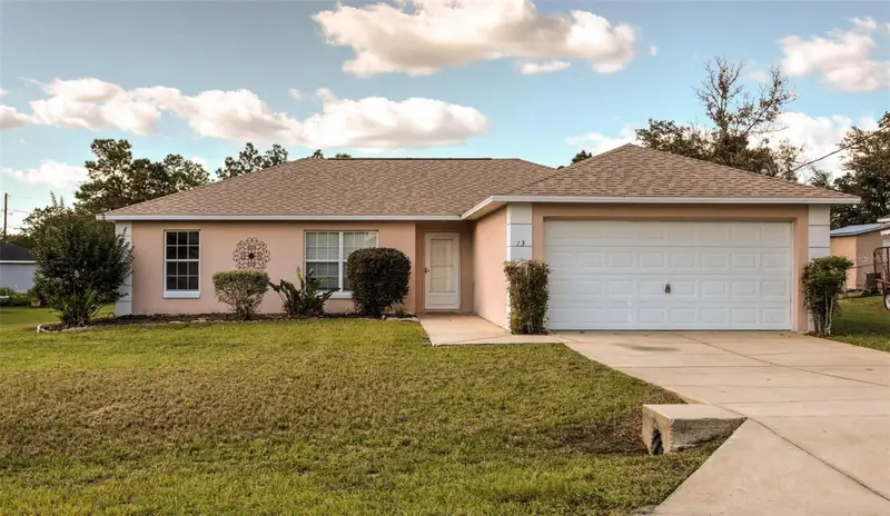 13 Hemlock Ct, FL