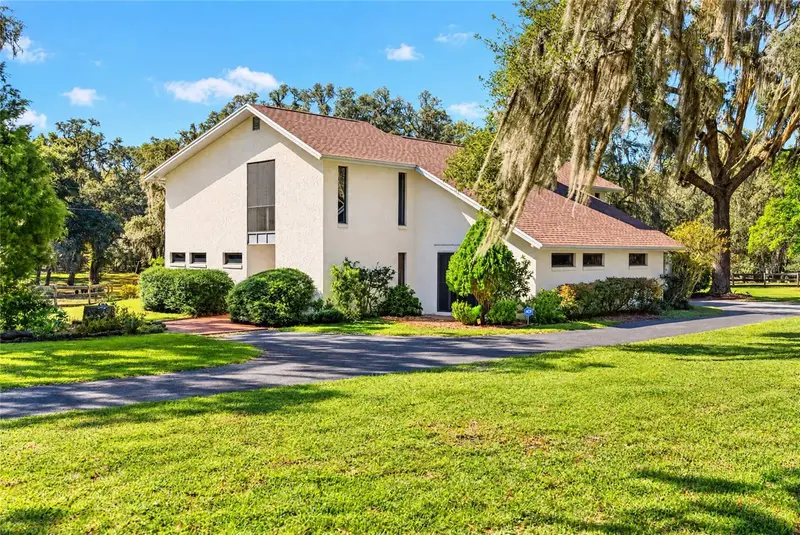 2750 Ne 175th Street Rd, FL