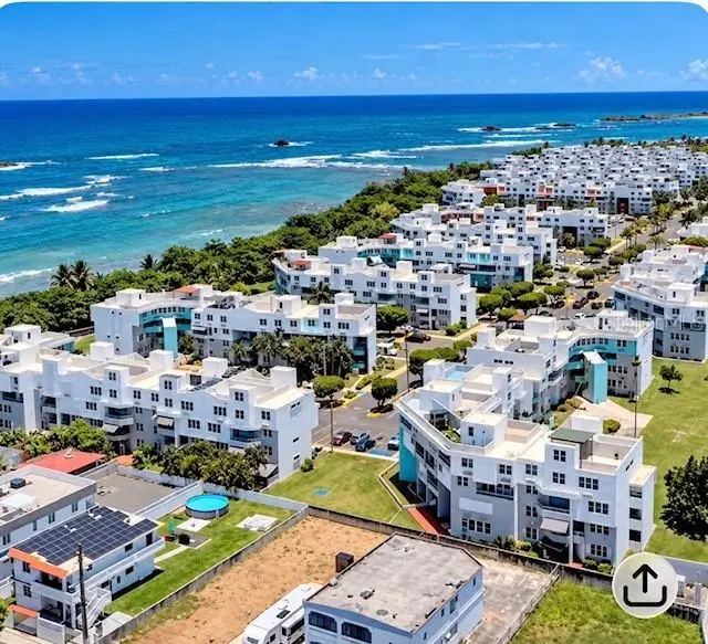 686 Chalets De La Playa #10, PR