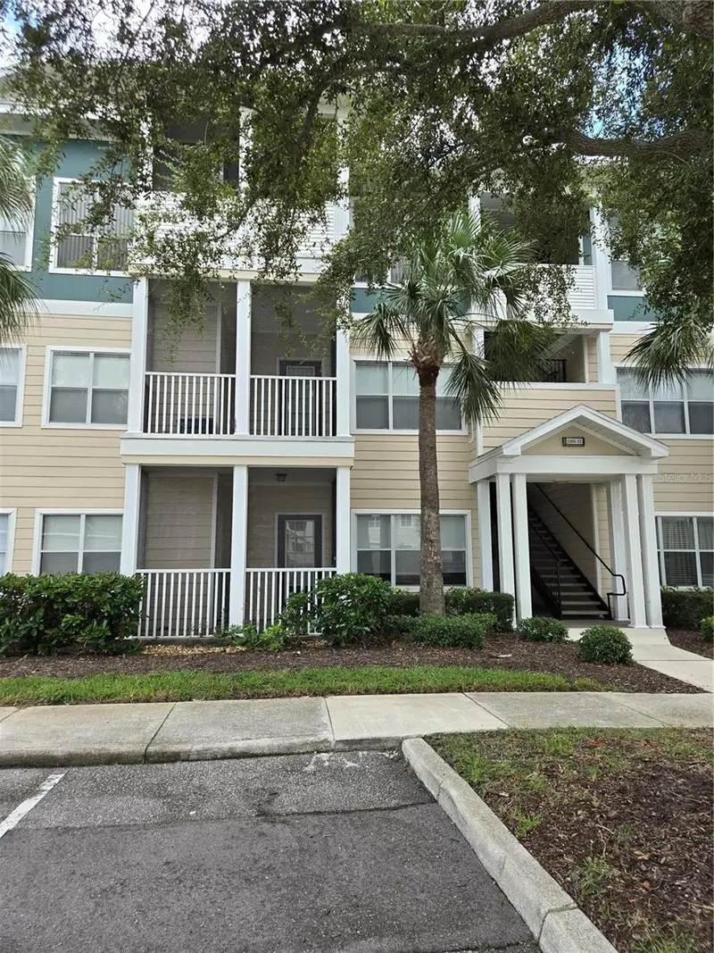 4802 51 St W #1212, FL