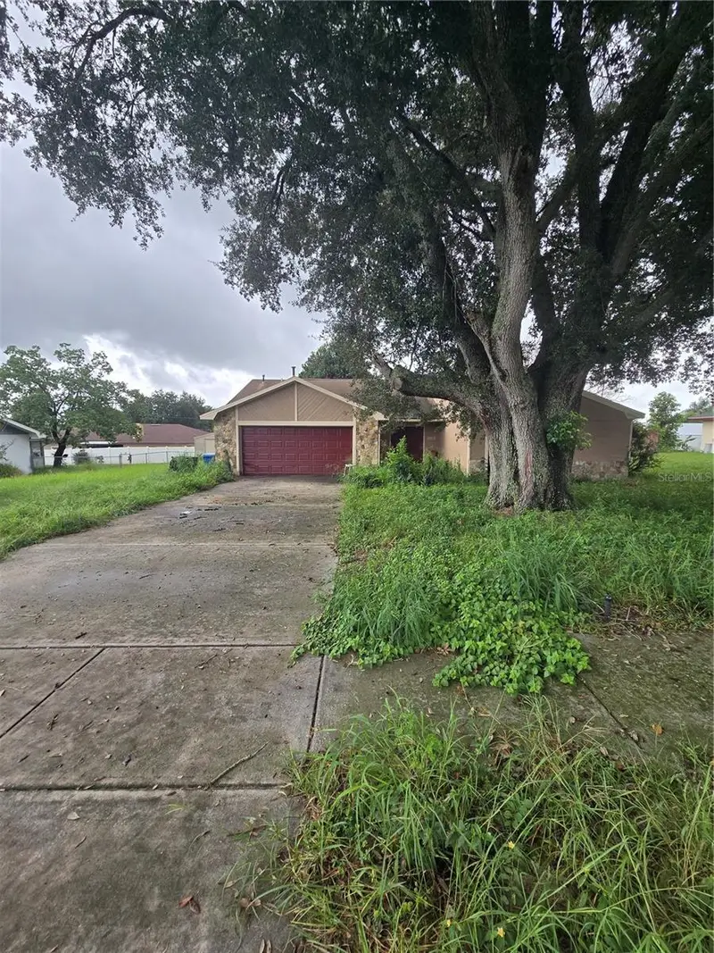 1406 Meadow Dr Ne, FL