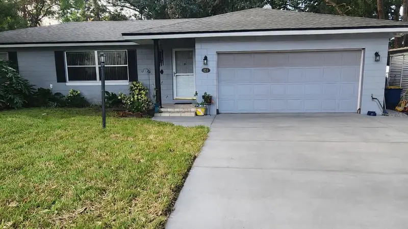 324 E Fullers Cross Rd, FL