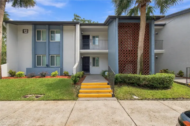 12 Escondido Cir #114, FL