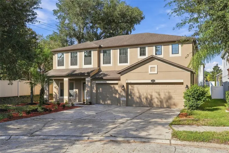 1306 Garden Stone Ln, FL