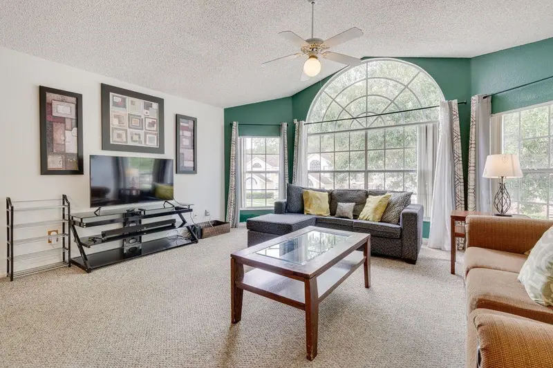 5004 Laguna Bay Cir #54, FL