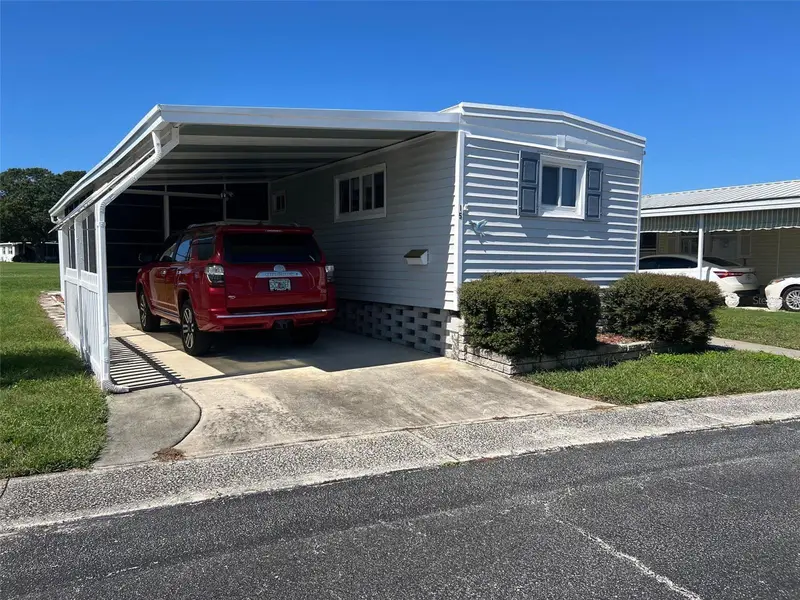 15 Thatch Palm St E, FL