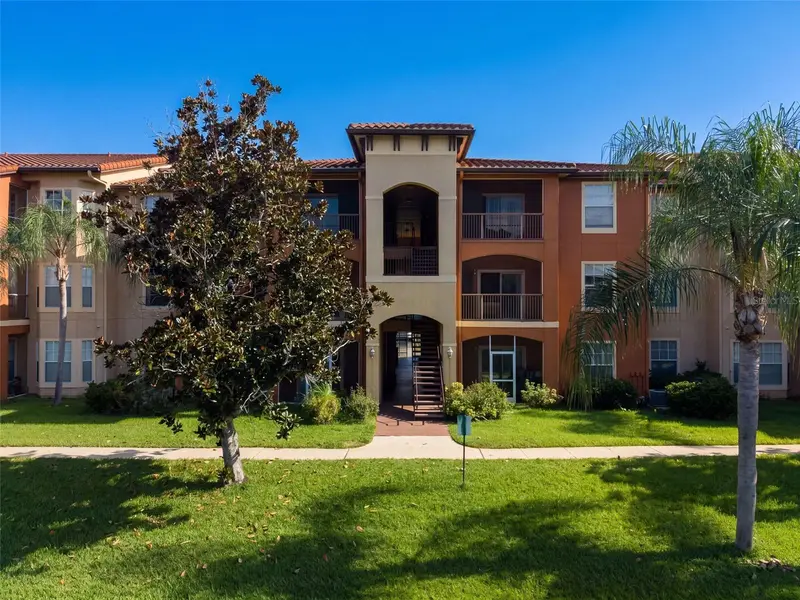5530 Metrowest Blvd #203, FL