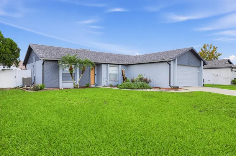 1805 Lakewind Dr, FL