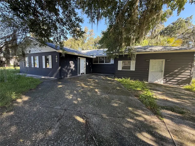 406 E Young St, FL