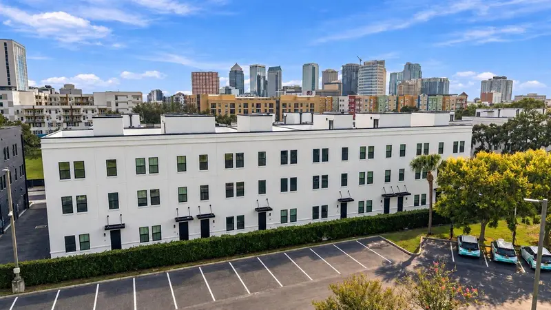 1218 E Kay St #21, FL