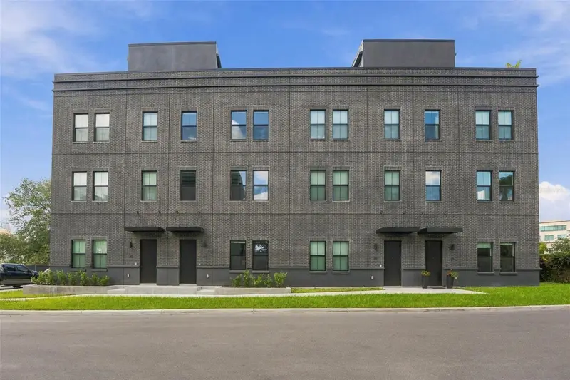 1218 E Kay St #27, FL