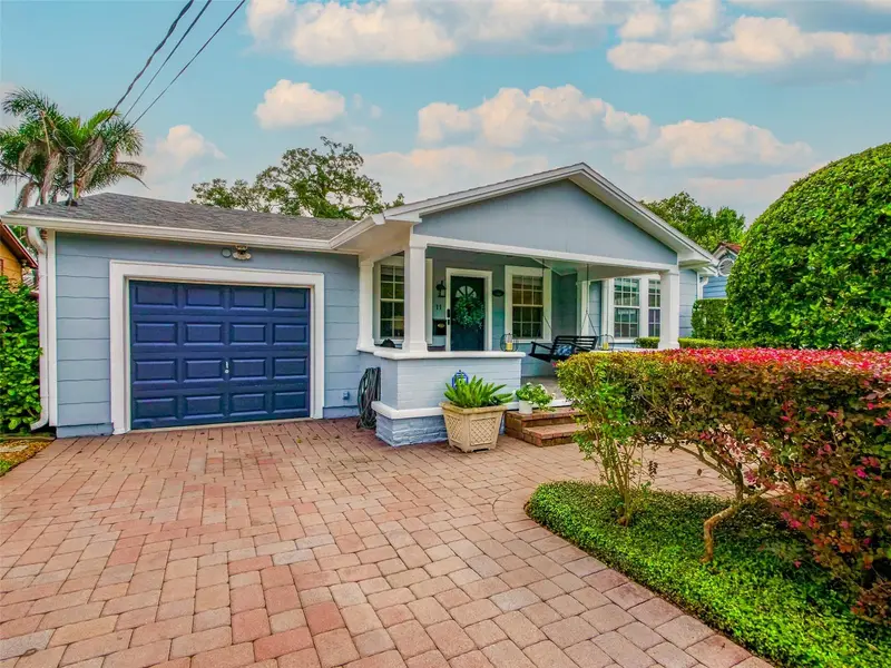 11 S Lawsona Blvd, FL
