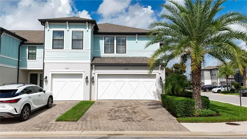 2430 Golden Pasture Cir, FL