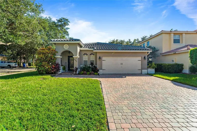 4402 Nw 43rd St, FL