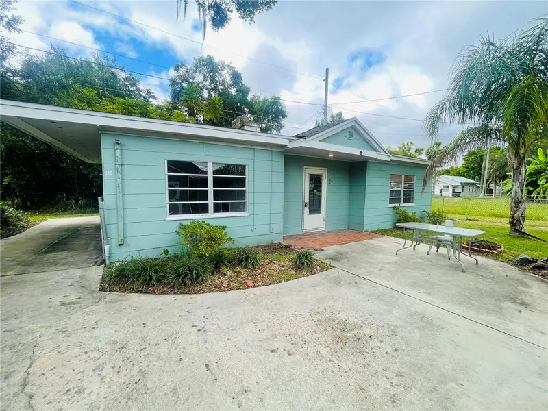 610 Massachusetts Ave, FL