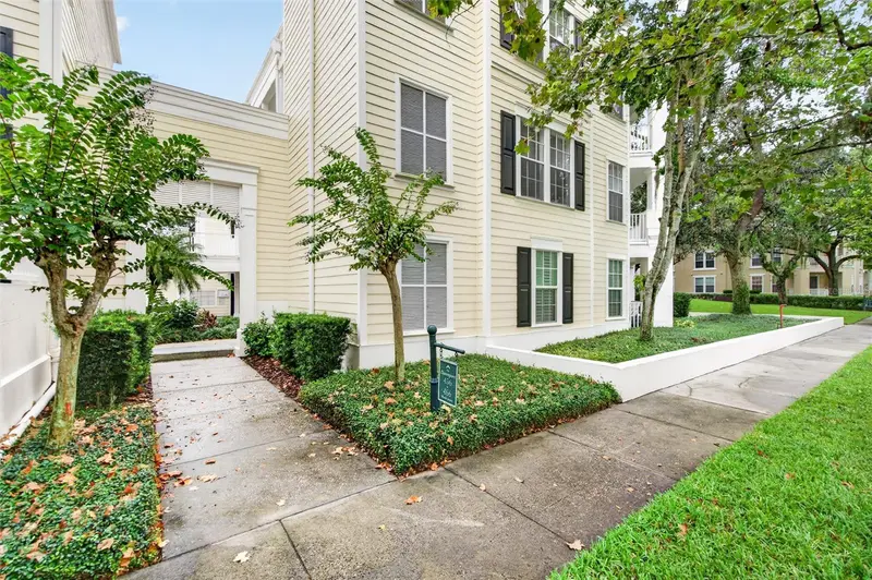 460 Water St #460, FL