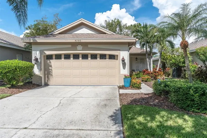 4795 Pebble Brook Dr, FL