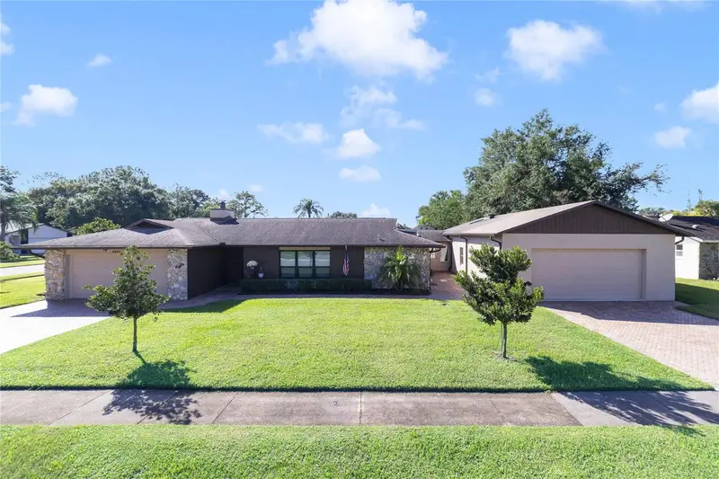 4520 Ironstone Cir, FL