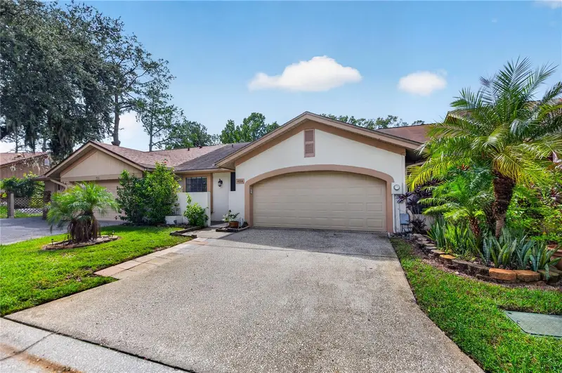 4004 Shoreside Cir, FL