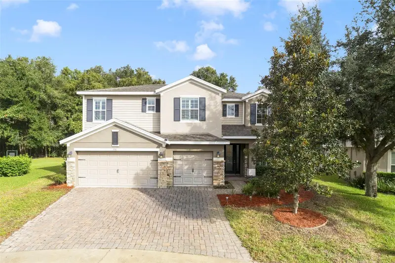 706 Fringe Tree Ct, FL
