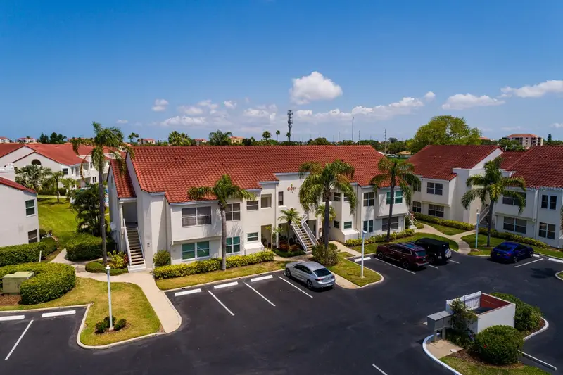 6011 Bahia Del Mar Blvd #150, FL