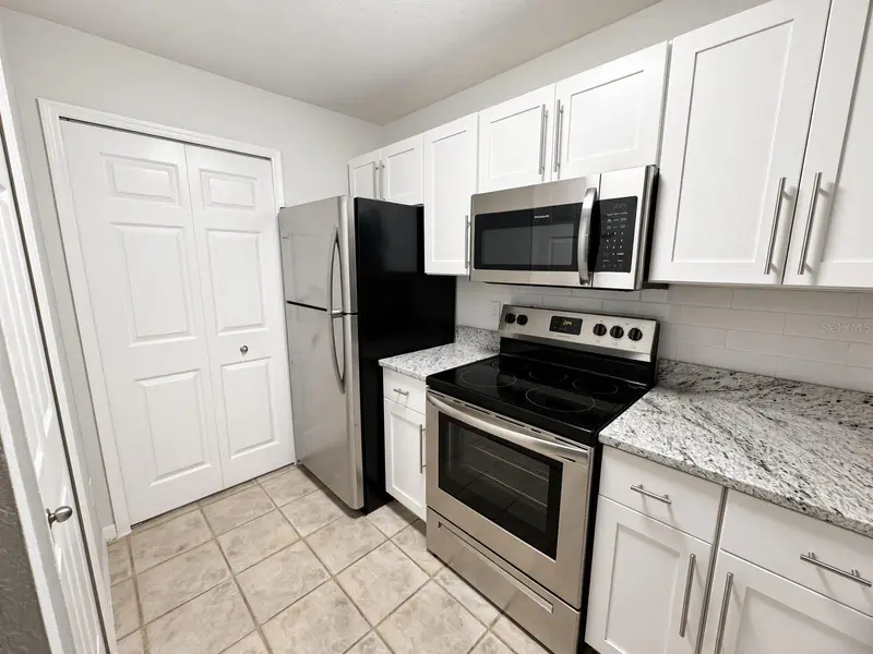 8825 Latrec Ave #6105, FL