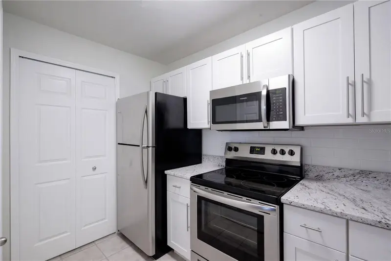 8825 Latrec Ave #6105, FL