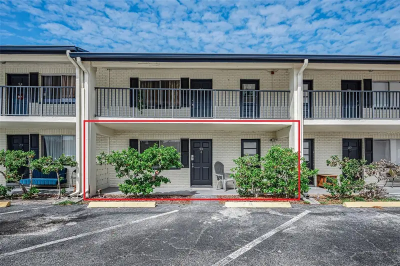 2 N Fernwood Ave #25, FL