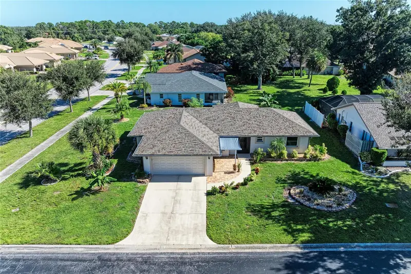 3200 Meadow Run Dr, FL