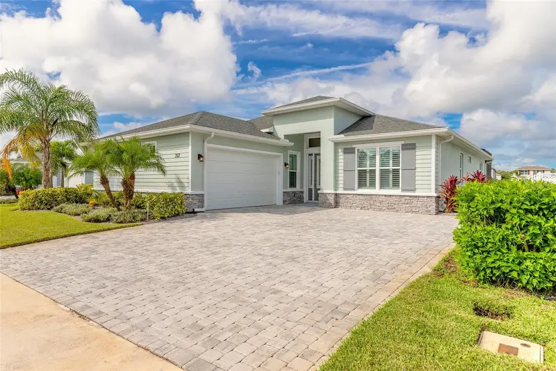 352 Venetian Palms Blvd, FL