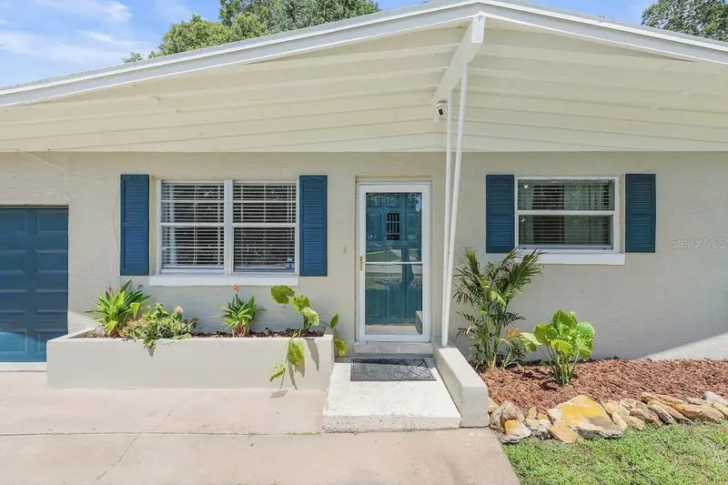 330 Slayton Ave, FL