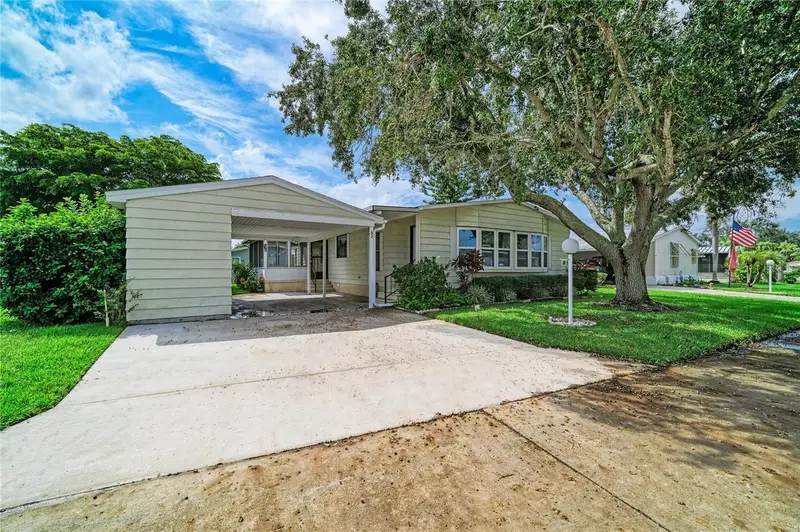 42 Meadowlark Cir, FL