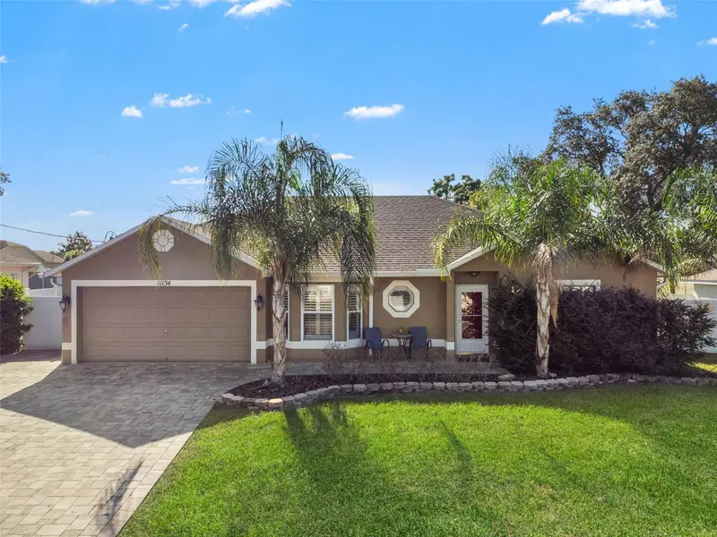 11134 Mayflower Rd, FL