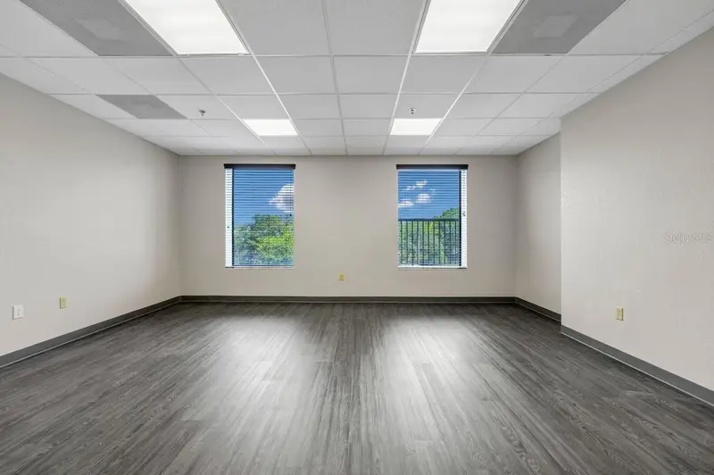 2572 W State Road 426 #2040, FL
