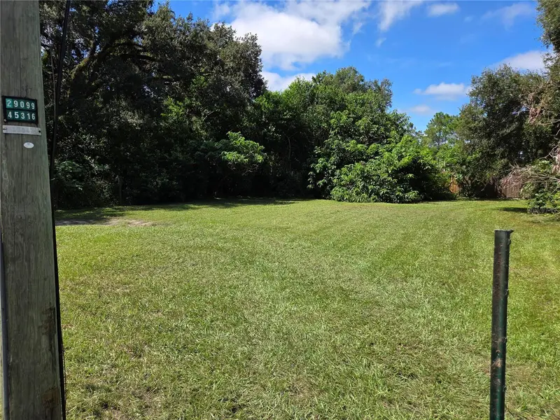 11702 Ann St, FL