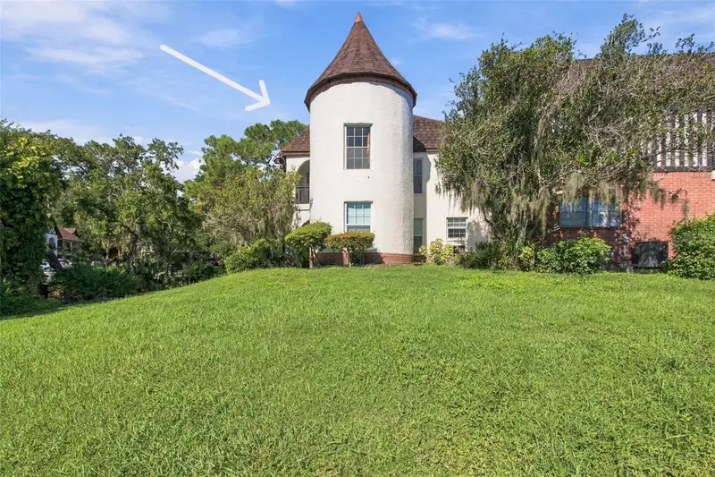 210 N Bayshore Blvd #207, FL