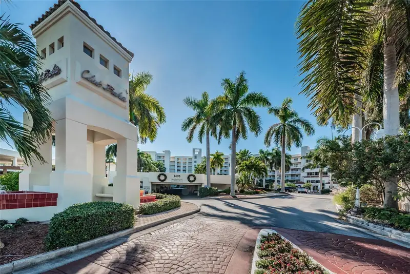 6083 Bahia Del Mar Cir #362, FL