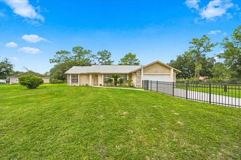 26953 Coral Vine Ln, FL
