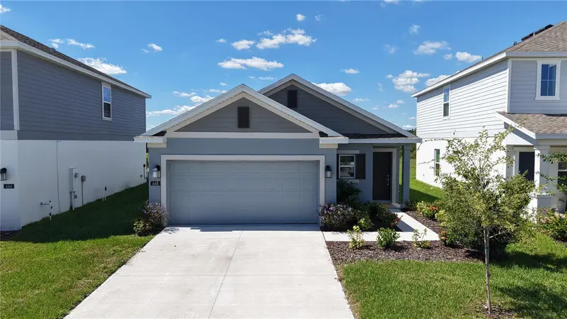 668 Reggie Rd, FL