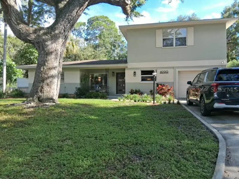 8220 Yardley Ave N, FL