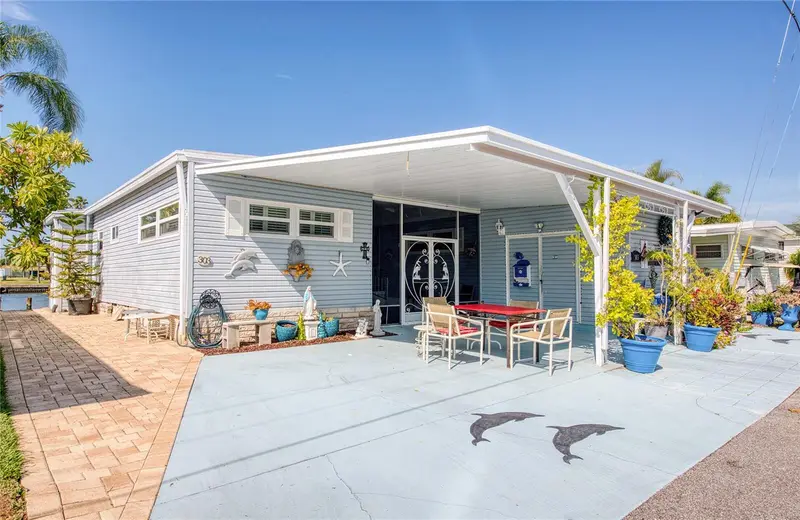 18675 Us Highway 19 N #303, FL