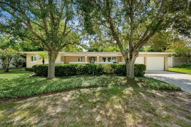 160 Dommerich Dr, FL