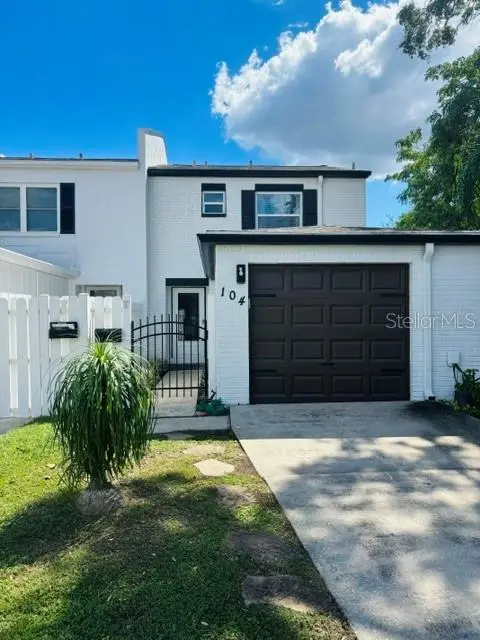 104 Chesapeake Ave #C6, FL