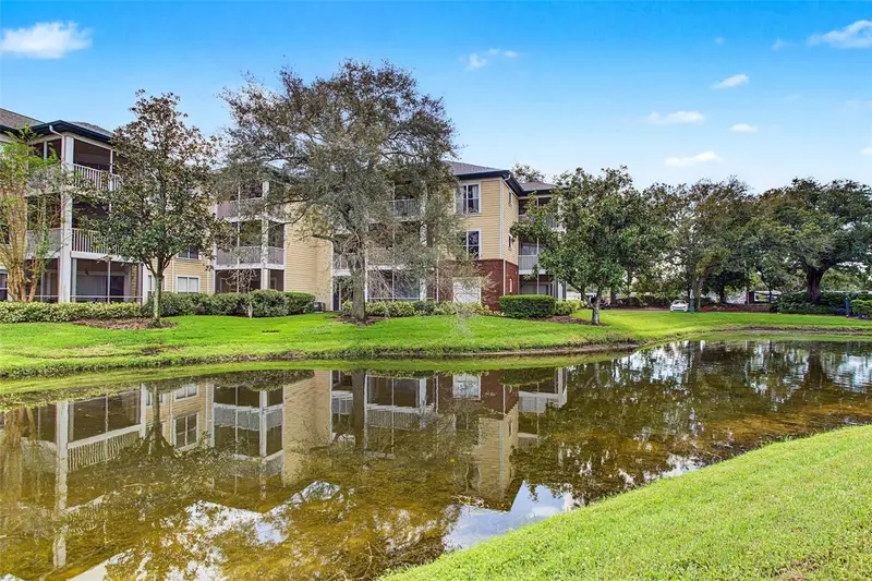 4211 Chatham Oak Ct #111, FL