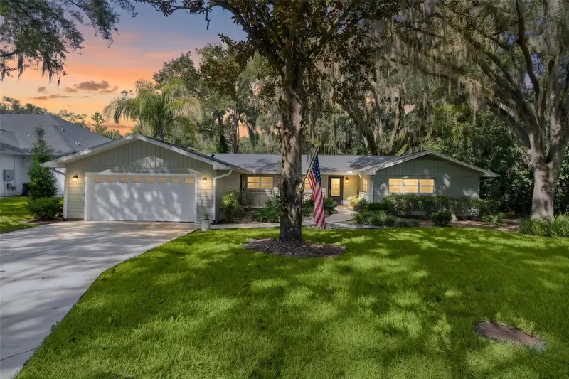 1827 Se 11th Street, FL