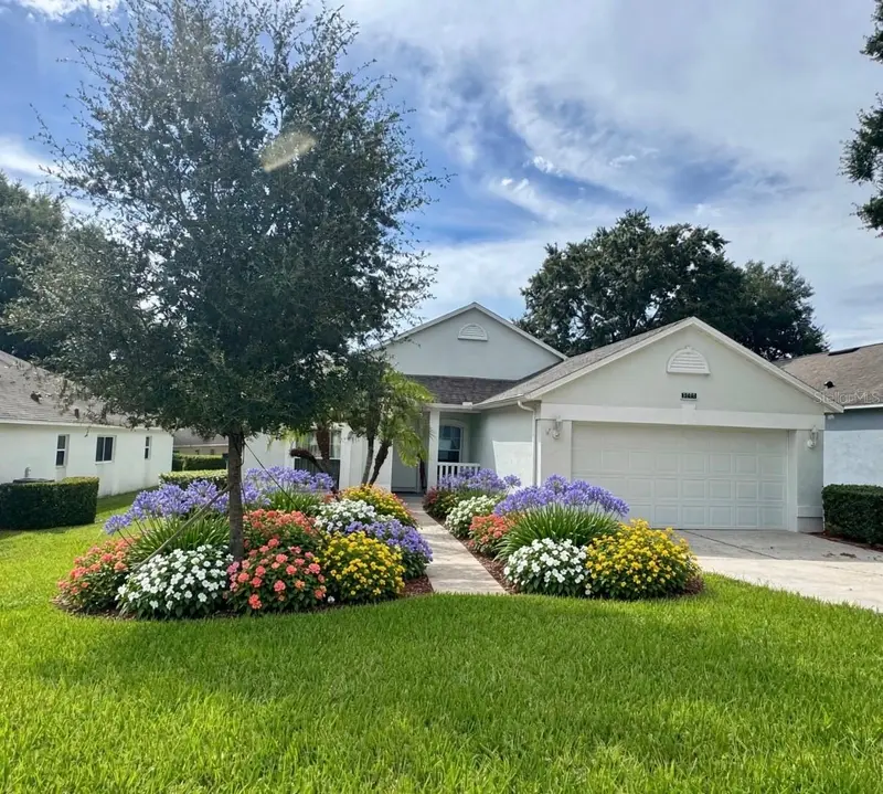 3777 Eversholt St, FL