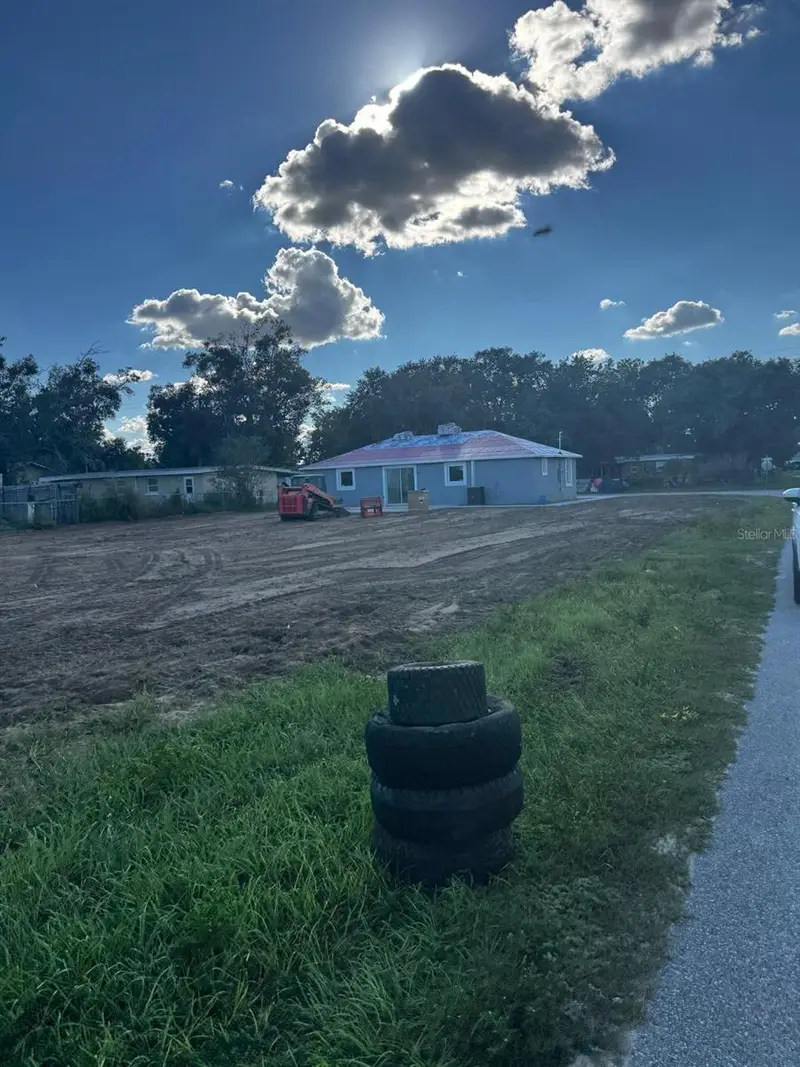 Church St S, FL