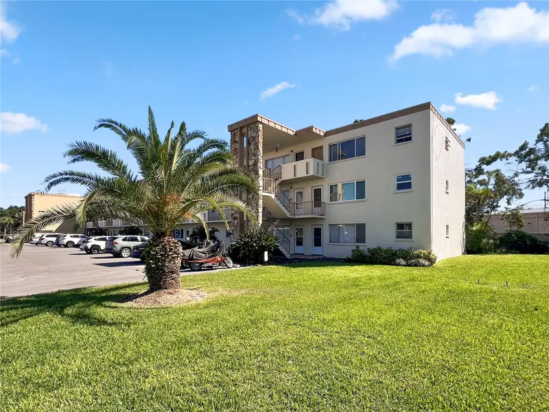 4480 Ironwood Cir #217a, FL