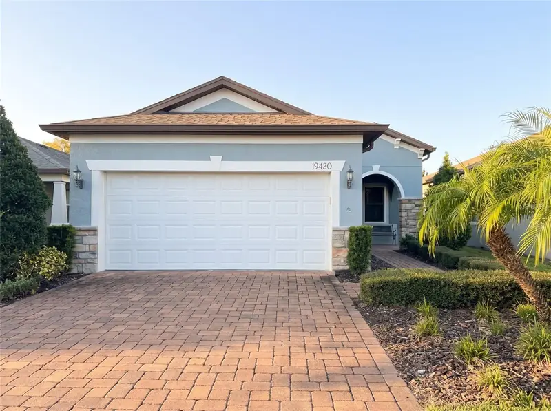 Land O' Lakes listing